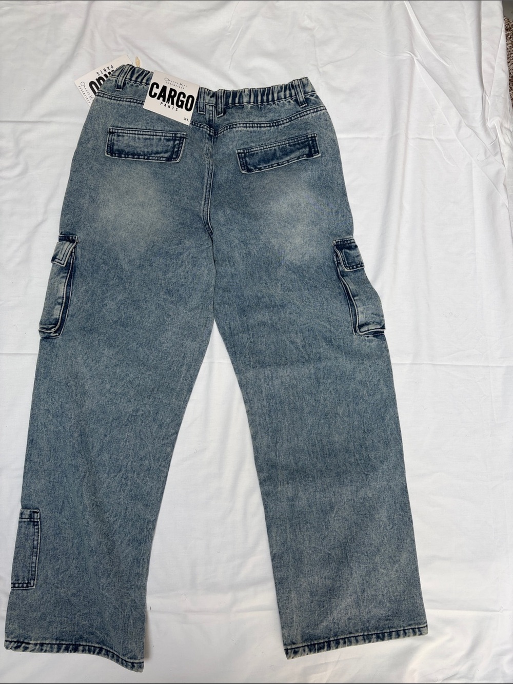 Cargo Straight-Leg Jeans in Washed Gray - Picture 2 of 3